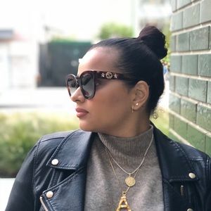 Gucci Round-frame acetate sunglasses with star